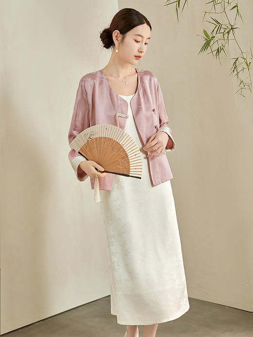 【专属特价】熙世界度假风新中式提花吊带连衣裙女高级感气质裙子2025夏装新款 商品图2