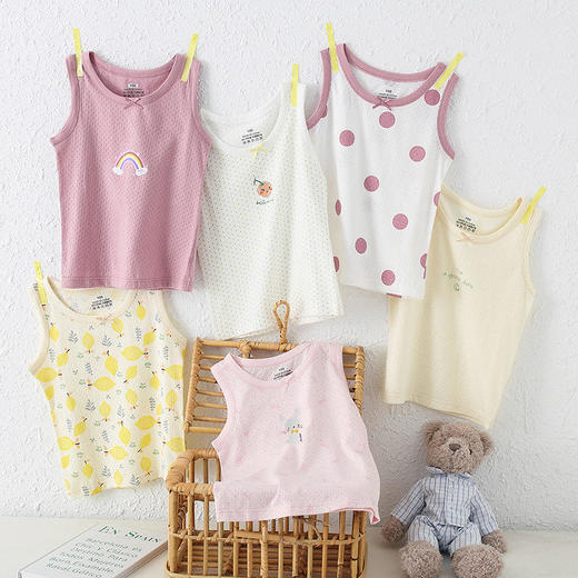 【捡漏49.9/4件A类棉质汗布吸汗背心】舒适无骨车边走线薄款男女童背心代替小汗巾舒服又凉快自带呼吸孔的云感排汗速干选4件加入购物车自动减，拍1件不发（尺码偏小，建议拍大一码）【合作品牌】 商品图4