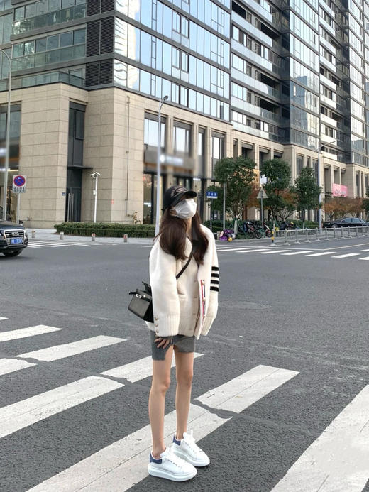 2024款  千吉娜Chigina 爆款韩版夏季新款休闲百搭板鞋 厚底增高运动女鞋 商品图2