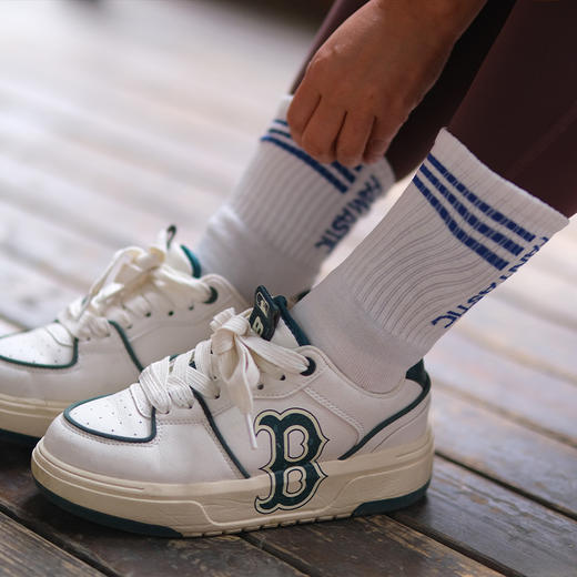 不臭脚的袜子来啦！【德绒抗菌袜子 | 男女多款各5双】德国拜耳官方授权 更薄更保暖 舒适透气不闷脚 商品图4