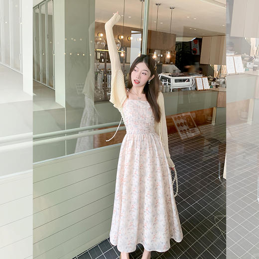 <曾小咸推荐>【气质映像】吊带连衣裙 商品图0