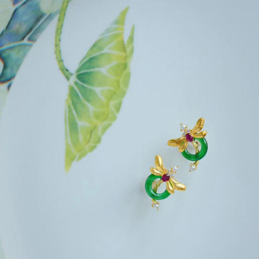 龢盒原创 点水蜻蜓款款飞 18k金镶翡翠平安圈耳钉 商品图0