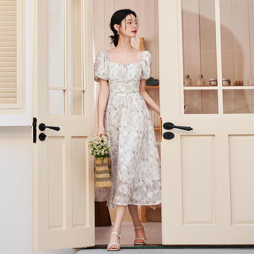 西遇法式复古茶歇连衣裙女夏季新款碎花少女花苞袖短袖梭织裙D1040749 商品图1