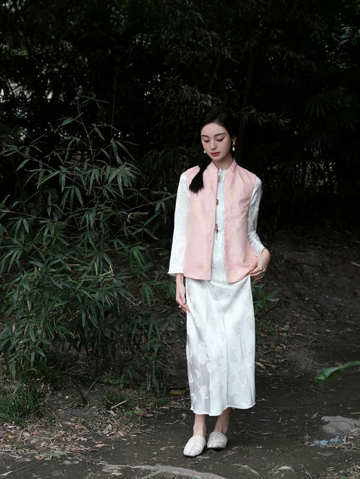 微瑕秒杀 |盛唐牡丹 |鹤鹿同春宋锦双面穿马甲[特价品](特殊商品不退不换) 商品图11