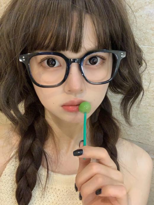 sasababy 月抛 怪可爱/油酱桃 14.2/13.6 拍下即为一副两片 黑点粉/黑点灰 商品图2