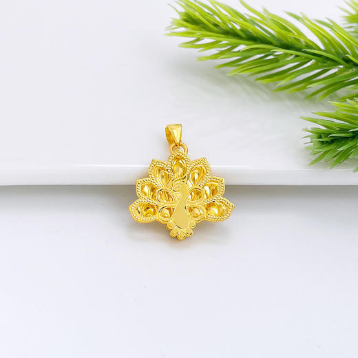 【限时克减150元】足金999.9 镂空影底孔雀吊坠(AF120DZ00201)预售产品下单后不退款不退货不换货不补差价 商品图0