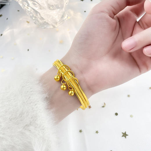 【限时克减150元】足金999.9 三生三世光面磨砂三圈手镯(空心）(SZ00060-01)（预售产品下单后不退款不退货不换货不补差价）（预售产品下单后不退款不退货不换货不补差价） 商品图3