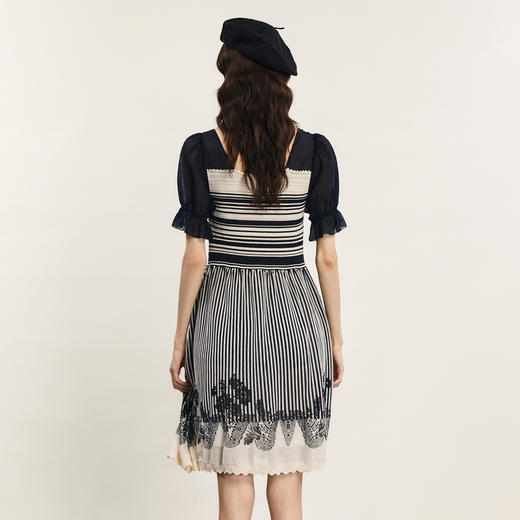 谜底针织连衣裙2024夏季新品复古优雅拼接式条纹中长裙242MZ0897 商品图2