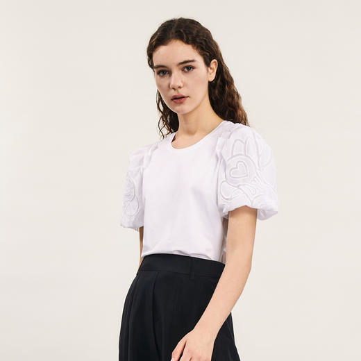 谜底T恤短袖女2024年夏季新品设计感绣花泡泡袖圆领上衣242MT0710 商品图1