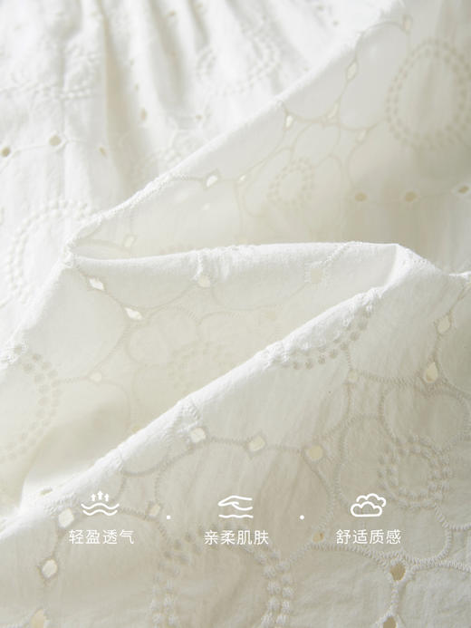 【专属特价】熙世界法式重工镂空绣花白衬衫夏2025新款设计感泡泡袖纯棉上衣 商品图2