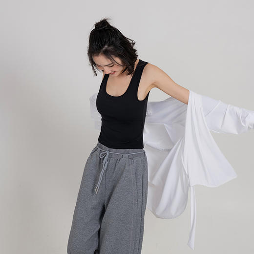 L RECNAVA[裸感磨毛]方领带胸垫基础百搭背心 商品图3