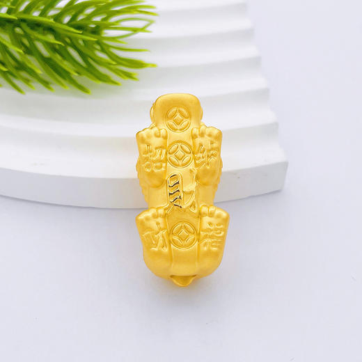 足金 3D硬金招财纳福貔貅手串配件（约36.4*16.9mm）(V3DSC00337-3)（预售4-7天发货，下单后不退款不退货不补差价） 商品图1