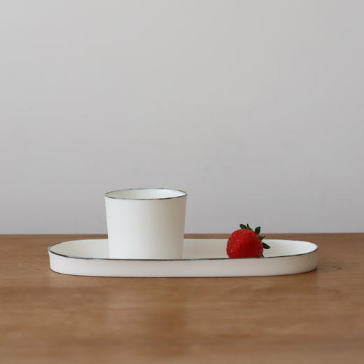 【新版】中国 Eryu Ceramics  耳语工作室 褶皱系列文字杯 极薄蓝边杯 商品图4