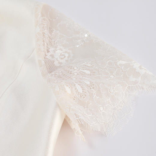 MC839斯尔丽2024春季新款浮雕感烫钻圆领两件套女式套装 商品图4