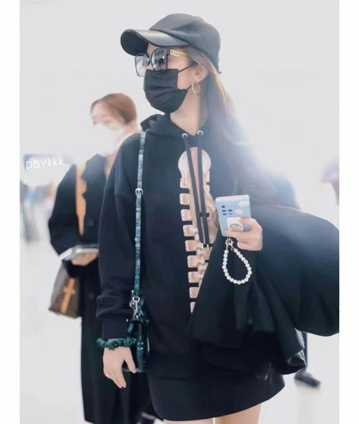 LV太阳镜。  玳瑁色。黑色自己备注颜色 商品图1