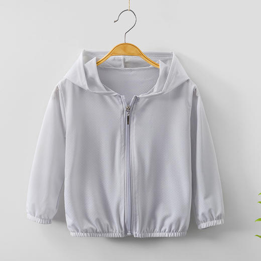【儿童防晒必备，软软薄薄超透气！】宝宝新款薄外套儿童防晒衣，夏季薄款冰丝亲子男女童防晒服，防晒衫一穿，清凉一夏-QQ 商品图3