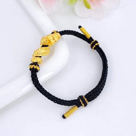 【限时7.5折】【定价黄金】足金 3D硬金空心生肖龙年手串龙抬头手串龙翘首手串黑绳调节成品手串(AA3DSC00397)（预售4-7天发货，一经下单不支持退款） 商品图1