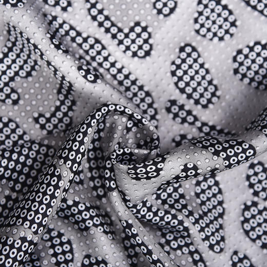 圣三利女装新款圆领上衣SL2012128 商品图3