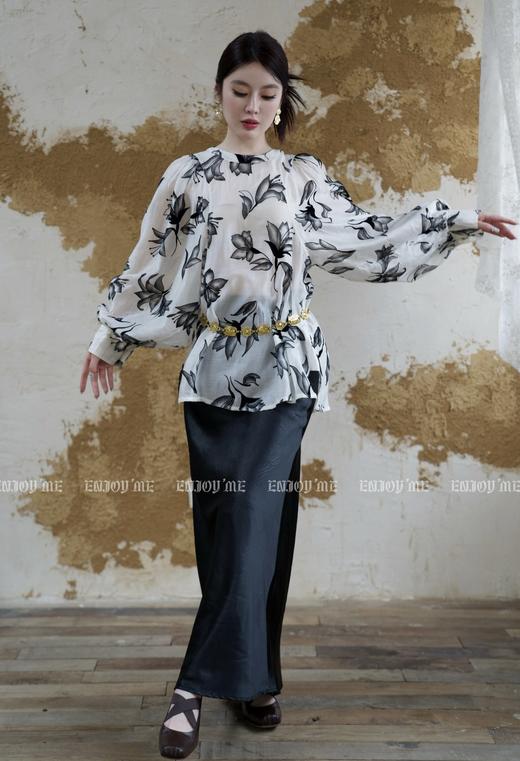 【门店同款】ENJOY春季云敛-琉璃玉面花纹半裙 157101926 商品图9