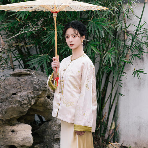 荷言GL 丛中笑 林间鹿纹织金提花新中式上衣 商品图3