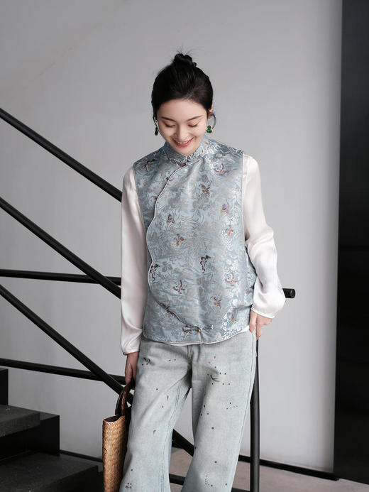 盛唐牡丹 |牡丹戏蝶真丝云锦马甲 商品图0