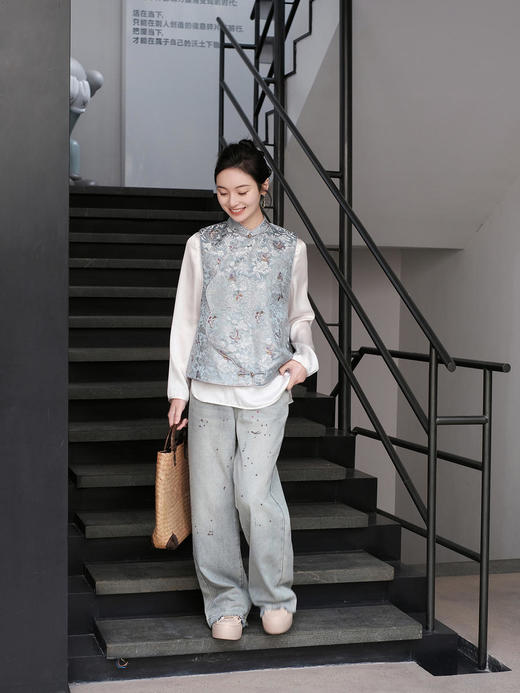 盛唐牡丹 |牡丹戏蝶真丝云锦马甲 商品图6