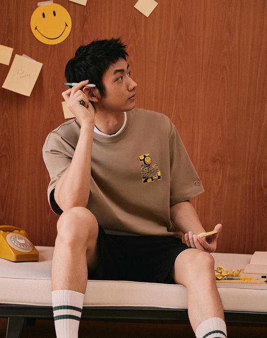 小鱼 × SMILEY联名 2024春夏 卡通笑脸圆领短袖T恤 男女同款 Z-11529 商品图0