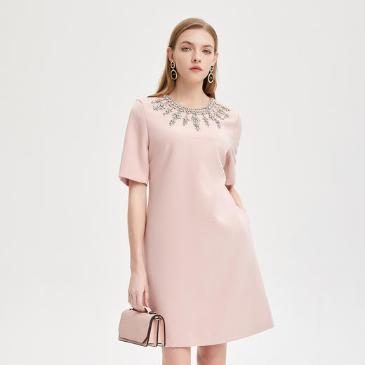 PE803斯尔丽2024新款华丽钉珠H身型高级质感礼服连衣裙 商品图0