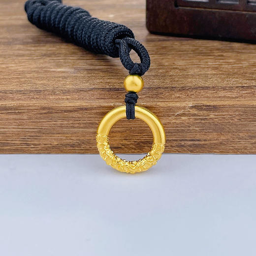 足金999.9 #热卖 #悟空 古法空心如意悟空金箍棒同心圆挂绳平安扣吊坠（含珠子，面宽约17.3mm）(AIGFDZ00012-1)（预售产品下单后不退款不退货不换货不补差价） 商品图0