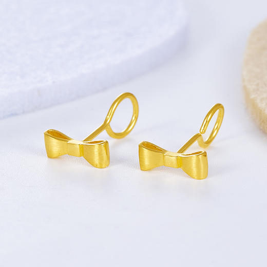【限时克减150元】足金999 (足金999字印)5G黄金蝴蝶结耳钉(5GES00117)（预售产品下单后不退款不退货不换货不补差价）（预售产品下单后不退款不退货不换货不补差价） 商品图0