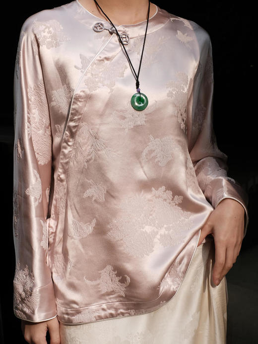 盛唐牡丹| 银粉真丝冠乐绉上衣 商品图0