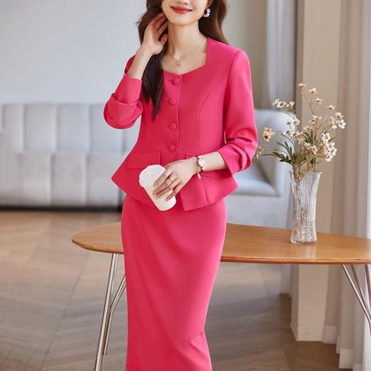 TZW-玫红色西装套装女春季2024新款高级感职业装西服套裙 商品图3