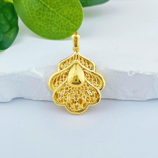 【限时克减150元】足金999.9 叶子形影底吊坠(AF050DZ00030)预售产品下单后不退款不退货不换货不补差价 商品图0