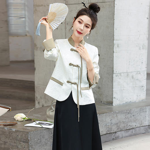 优雅新中式，盘扣撞色提花立领短外套HR-LNS9679 商品图6