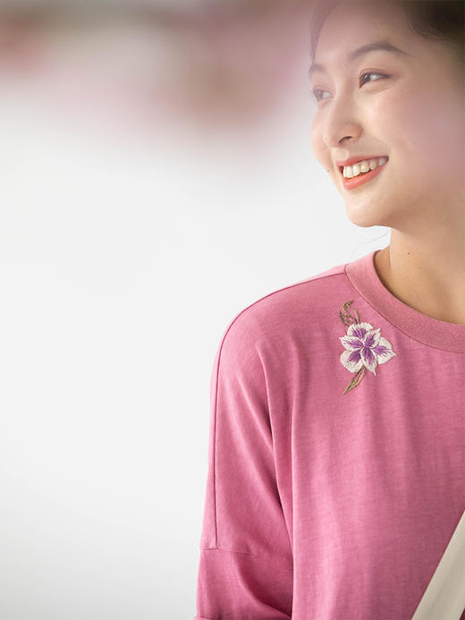 牧衣游原创 汉麻棉手工刺绣连衣裙新款圆领宽松T恤裙休闲 海月 商品图3