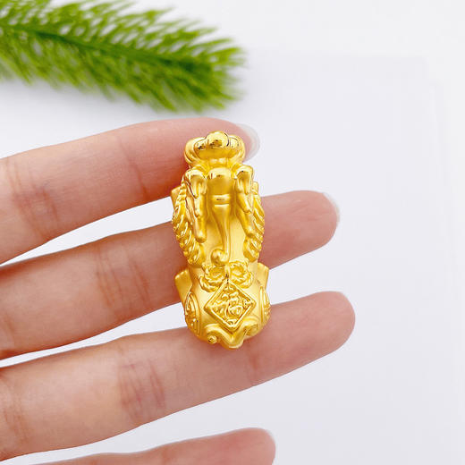 足金 3D硬金招财纳福貔貅手串配件（约36.4*16.9mm）(V3DSC00337-3)（预售4-7天发货，下单后不退款不退货不补差价） 商品图3