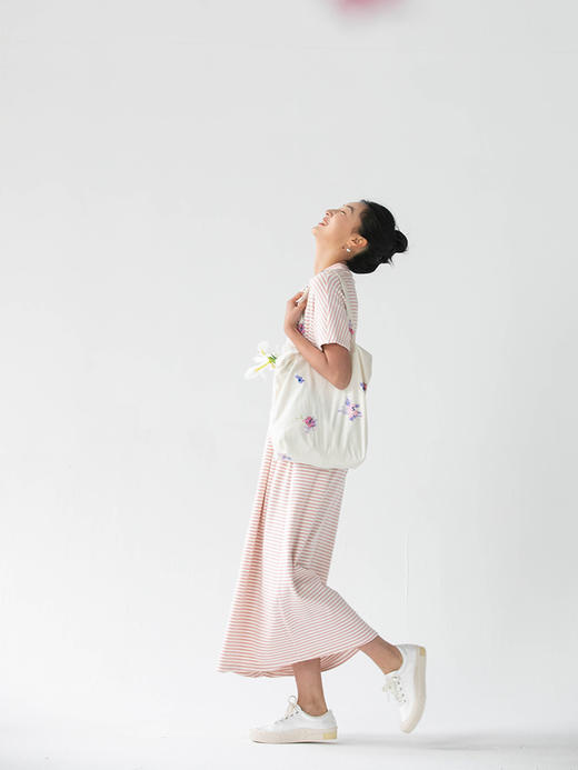 牧衣游 印花斜挎包文艺百搭包包新款休闲 橘落【不支持会员折】 商品图2