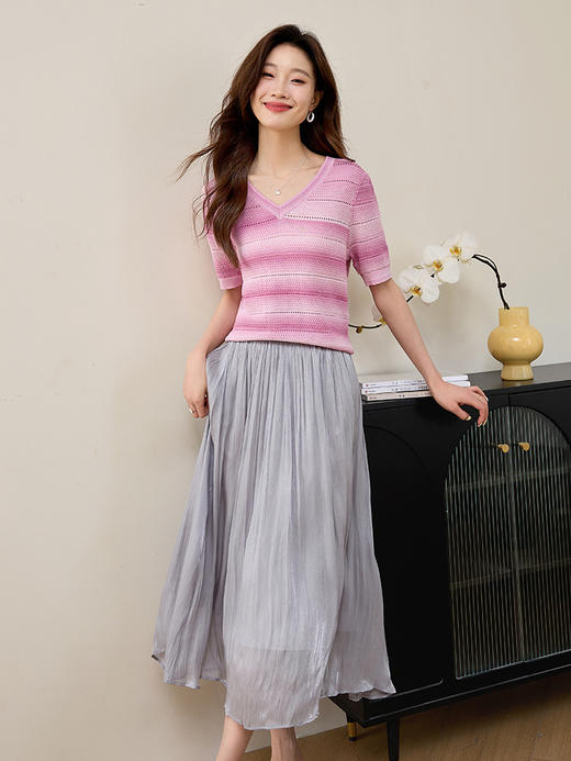 【专属特价】熙世界冰丝镂空短袖针织衫2025夏季新款段染渐变薄款V领T恤上衣 商品图2