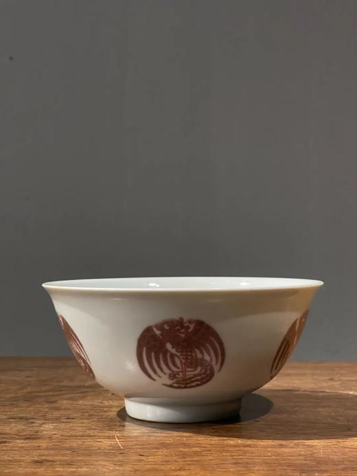 釉里红绘团凤纹瓷碗，顺丰包邮 商品图1
