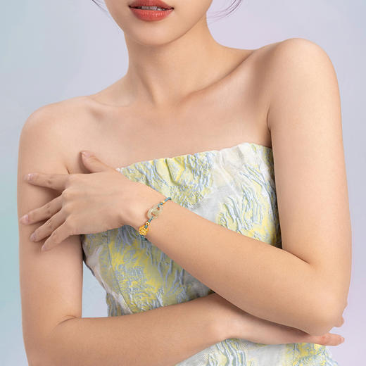 周六福和田玉手绳女黄金玉石桃花环环相扣编绳手链手饰节日礼物 商品图4