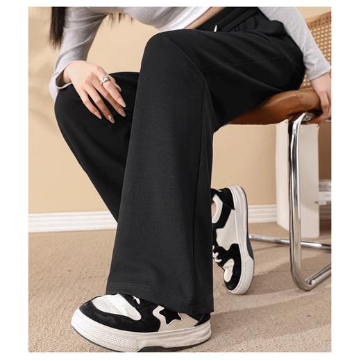 半身缘女裤 春夏垂顺直筒垂感显瘦阔腿冰丝面膜裤DS557 商品图3