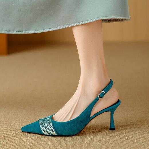 【预售5天】气质后空细跟，水钻尖头包头高跟凉鞋DB&M5892 商品图4