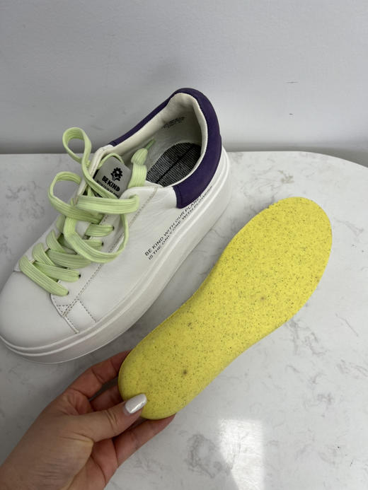 ash专柜正品 如jia白送 BEKIND 花朵刺绣 内外全皮超轻IP厚底小白鞋 商品图11