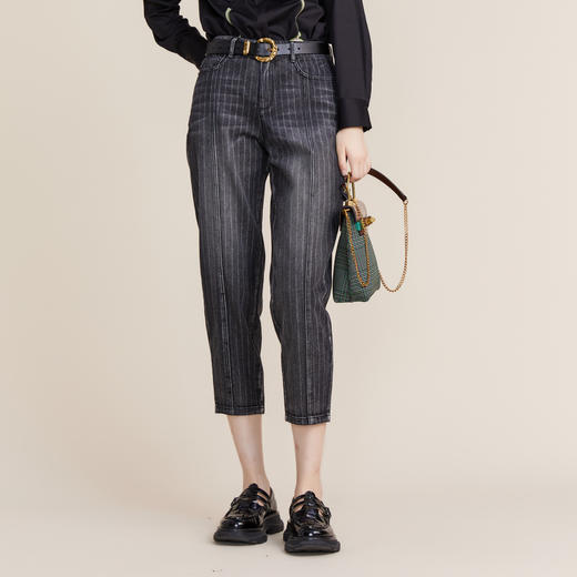 MIIDII谜底2022春款简约休闲渐变洗水宽松纯棉牛仔裤女221MK0009 商品图0