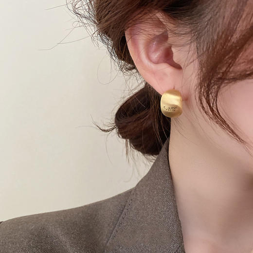 MOMOKARITF复古风耳钉套组 商品图4