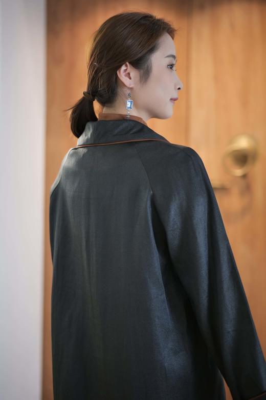 漫物记重磅香云纱滚边翻领大衣XYS-113 商品图3