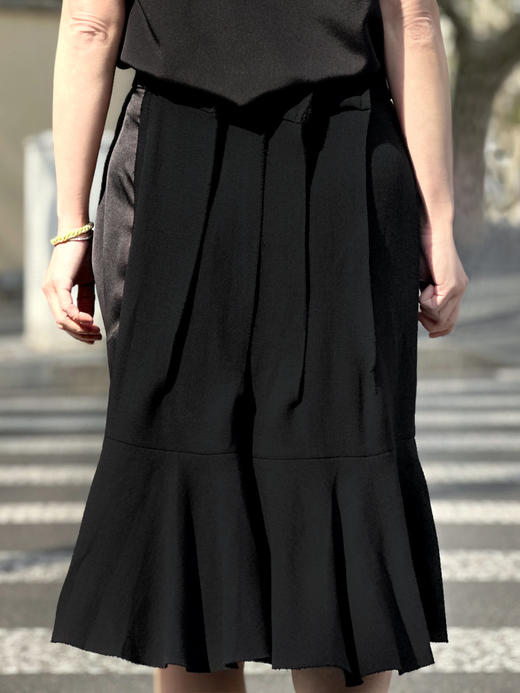 TYNVIE 打褶配布半腰裙-黑色 商品图7