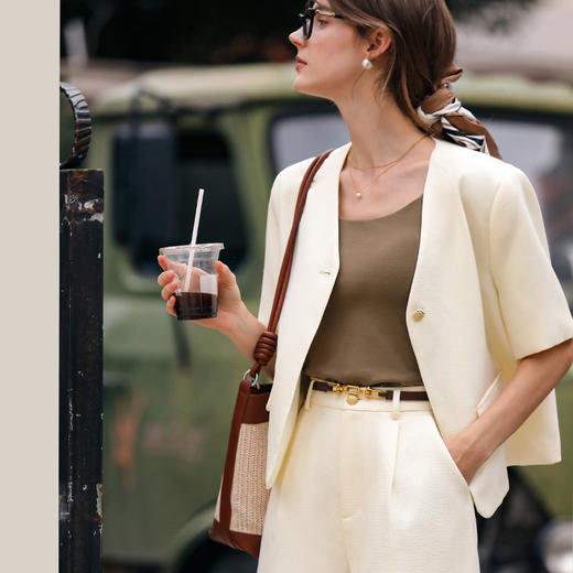 OLrain欧芮儿时尚套装女春季2024新款轻熟短袖西装高腰短裤两件套 商品图1