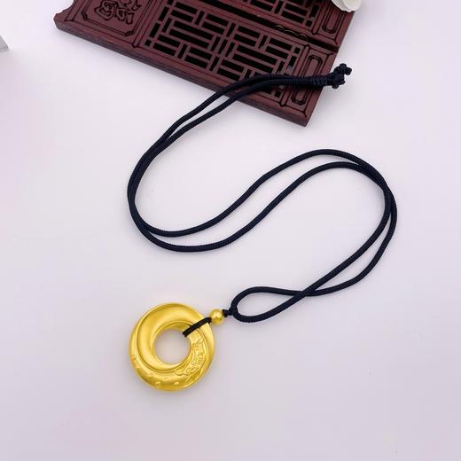 【限时克减150元】足金999 古法空心挂绳龙凤呈祥平安扣吊坠（含珠子）(OGFDZ00272)（预售产品下单后不退款不退货不换货不补差价） 商品图3