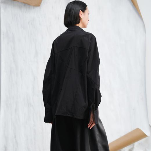 【张天爱同款】LIYIHAN结构折纸衬衫Y241C095 商品图3